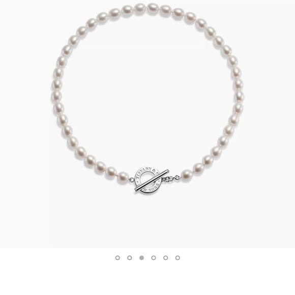 Tiffany Pearl Necklace: Freshwater Pearl Toggle - Picture 4 of 5